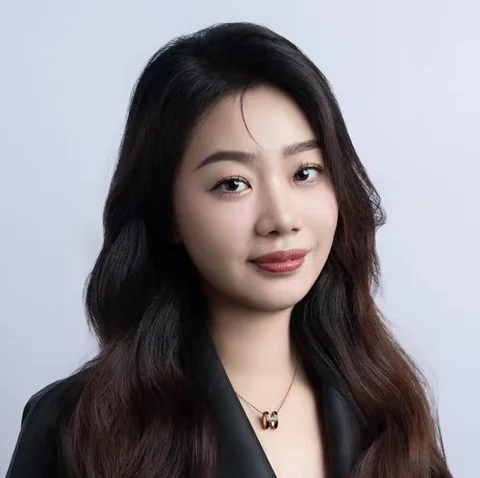Flora Zhang